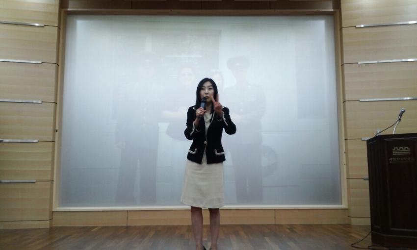 6.15공동위 해외측 인사 재미동포 신은미 선생 수원지역 초청강연회 '내가 본 북한은' 사진